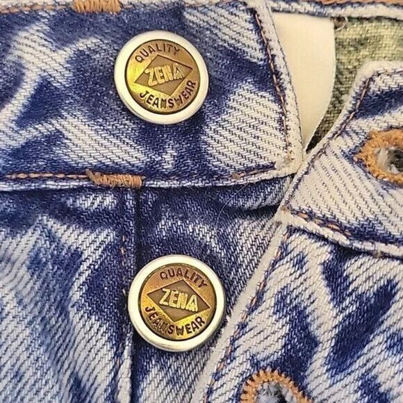 Zena vintage light wash tapered leg jeans size 5 inseam31.5 inches long - Picture 6 of 7